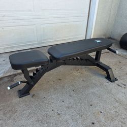 Adjustable Weight Bench