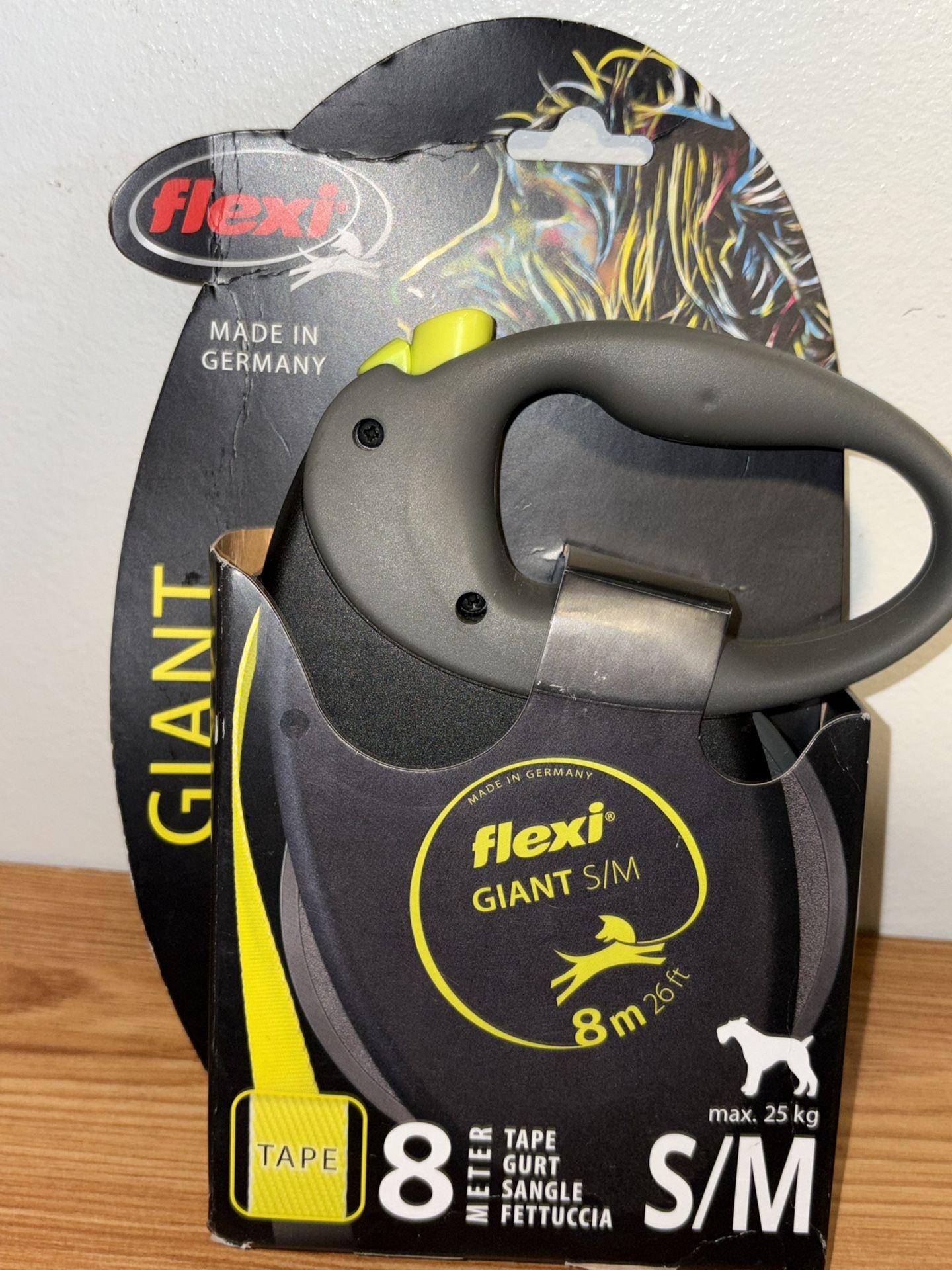Giant Tape Retractable Dog Leash