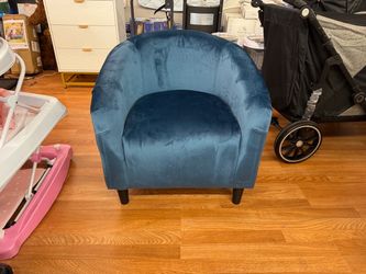 Blue Velvet Tub Accent Chair