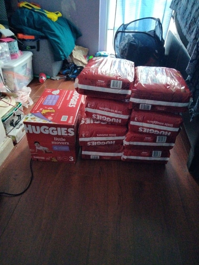 Huggies Number 3 a Box Of 68 Diapers And 8 Packages Of 25 Each