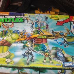 24" Leonardo Turtle to Playset (2015 toy)