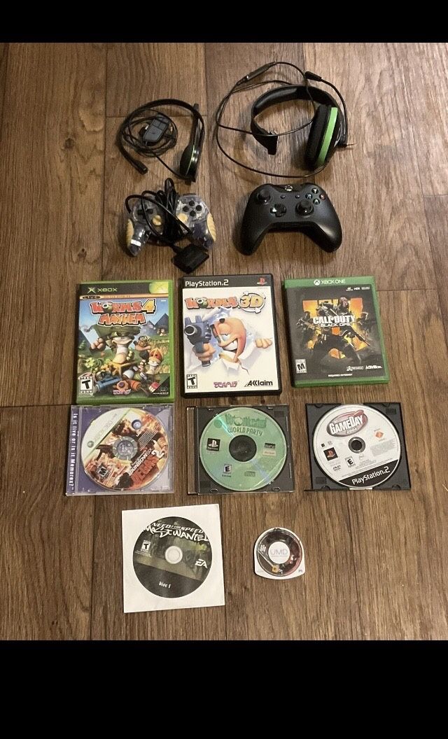 Video Games and Accessories Lot! Xbox One, Xbox360, Xbox, PS2, PS1, PSP and PC!!