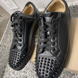 Size 10.5 Lou spikes oralto flat CLF/GLITT Black/Navy