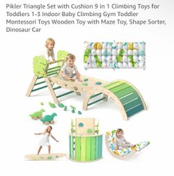 Dinosaur Pikler triangle set
