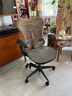 Herman Miller Mirra 1 Used Mesh AirWeave Seat Task Chair, Cappuccino