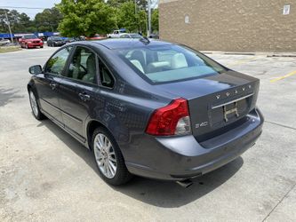 2011 Volvo S40
