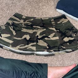 mini camo skirt 