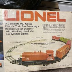 Lionel Train Set