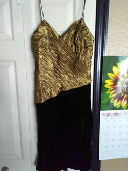 Black & Gold Holiday Dress w/ Spaghetti Strap Sz.6