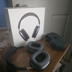 Bluetooth Headphones - Midnight - USB C