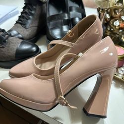 Zapatos De Tacón Hermosos 