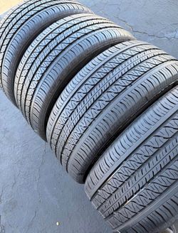 255 45 19 Continental I sell this Seth of tires with 80% life the 4