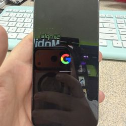 Google Pixel 9 Pro – 128GB – Unlocked – Excellent Condition – Box & Charger