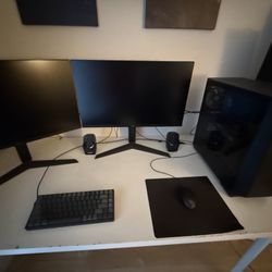 Full Gaming Pc setup (ONLY ONE MONITOR READ DESCRIPTION)