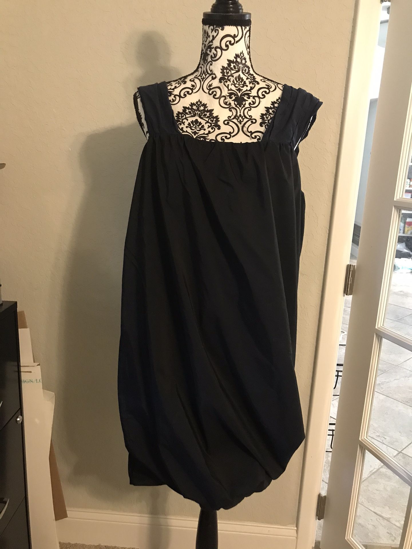 Woman’s Black Gap Dress
