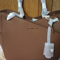 Michael Kors Bag 