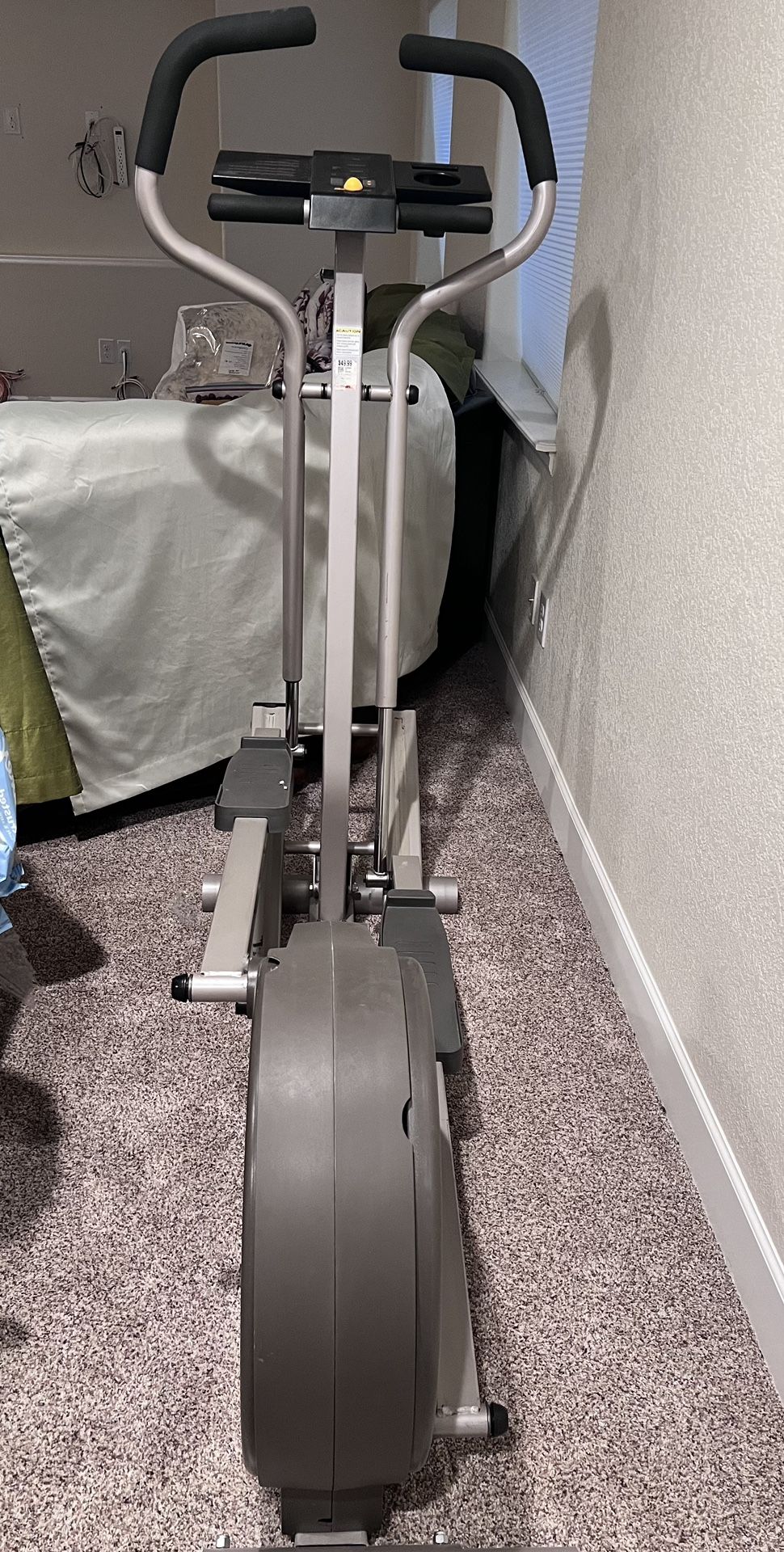Free Healthrider Electric Crosstrainer