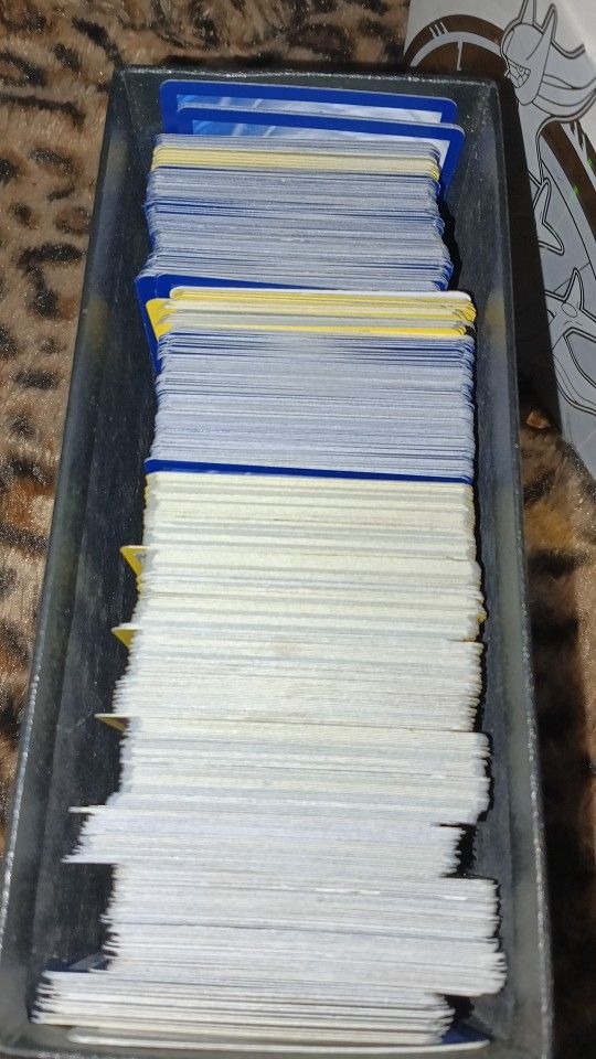 Pokemon Cards 400 Plus Regular Cards And About 200 Energy Cards All For $ 75
