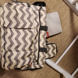 Skip Hop Diaper Bag Gray Chevron