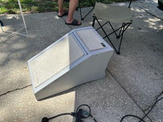 DOG RAMP. Plastic