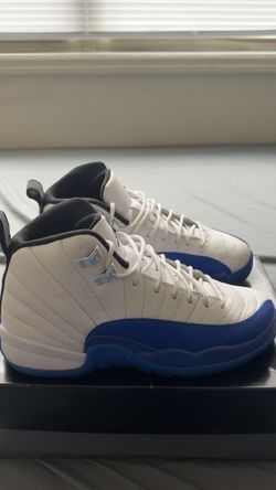 Jordan 12 Blueberry size 7y