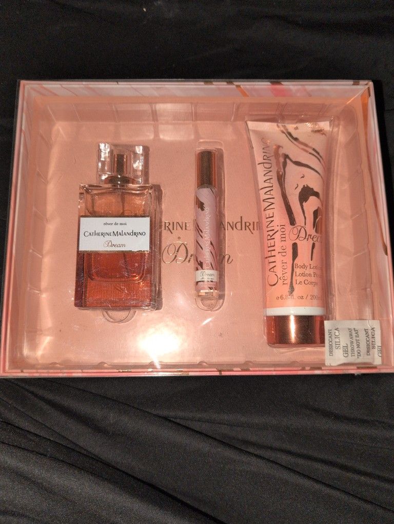 Catherine Malandrino Perfume Box Set New
