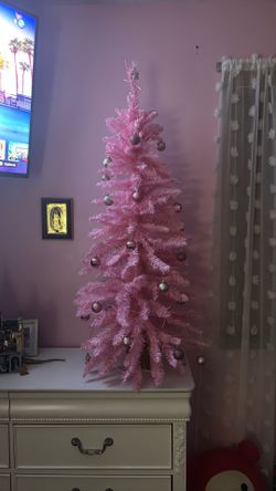 Pink christmas tree with lights