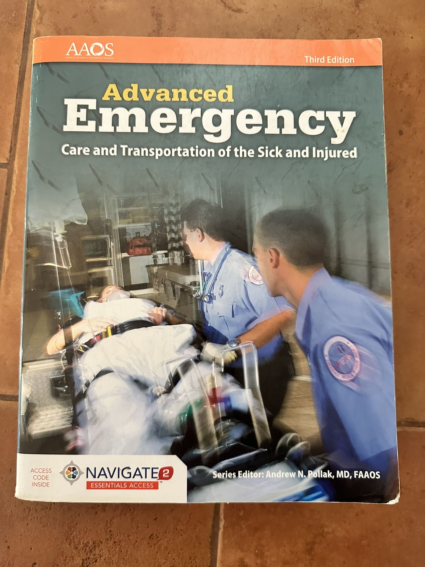 Medical Training Course Books A-EMT and PHTLS