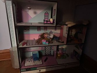 Lol dollhouse
