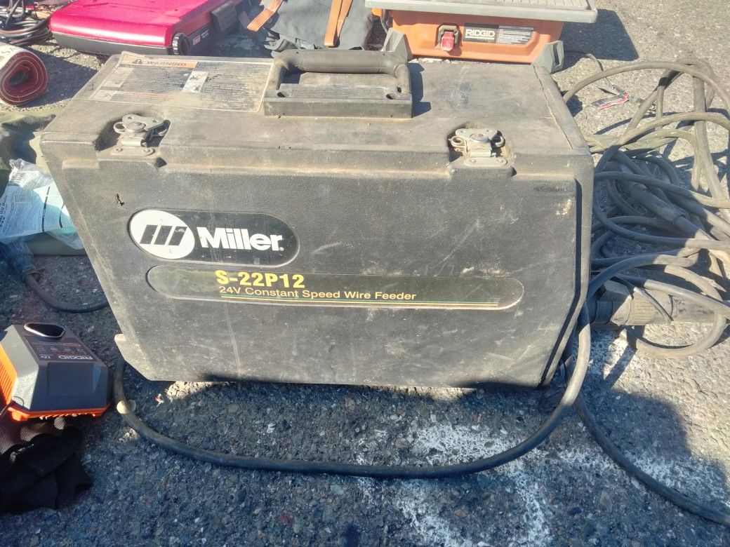 Miller S-22p12 24v cosntant Speed Wire Feeder