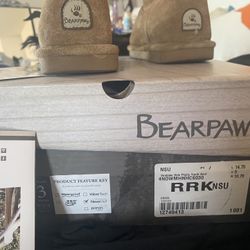 Bear paw For Girls Size 3 Youth
