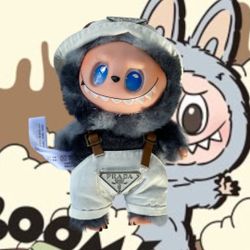  For Sale: 2 Fashionable Labubu Figures – Bundle Deal! 