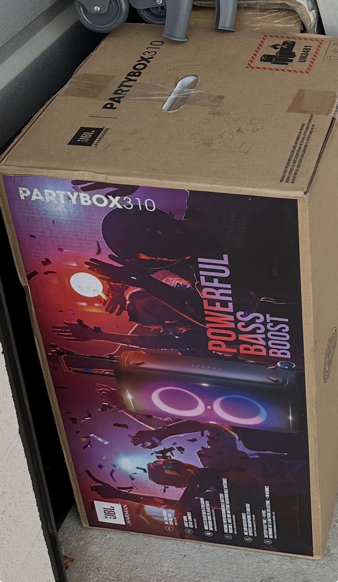Party box 310 Speaker