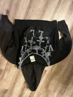 vale hoodie