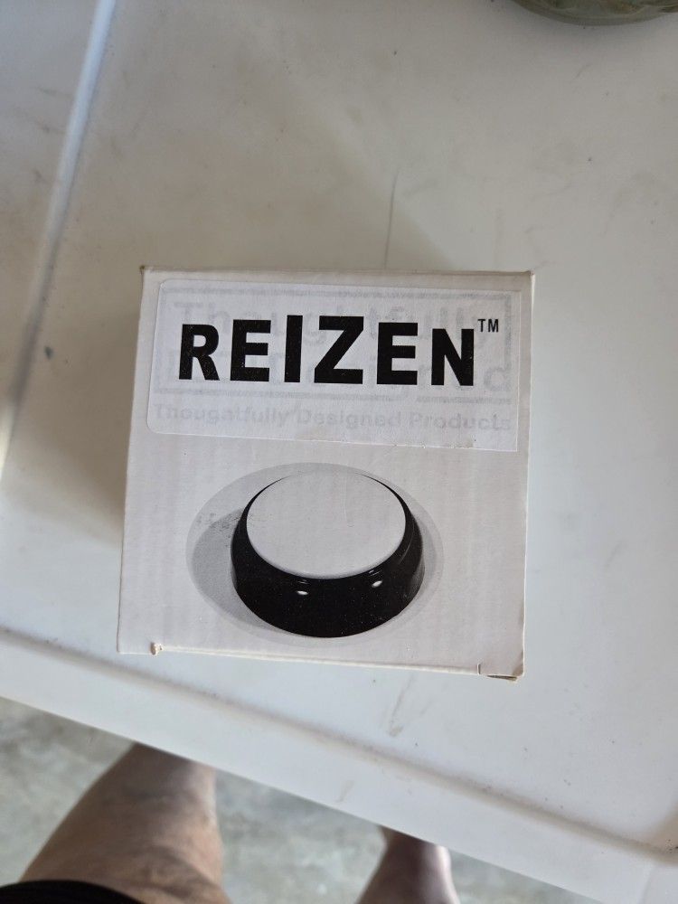 Reizen Talking Button Clock
