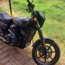 2015 Harley Davison Street 750