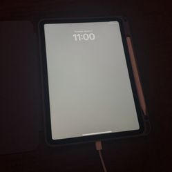 iPad Air 5th generation & 64 GB
