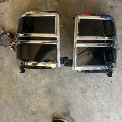 Headlights/Truck