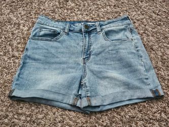 Y2k High Rise Blue Wash Curvy Midi Denim Shorts Size 9 29W
