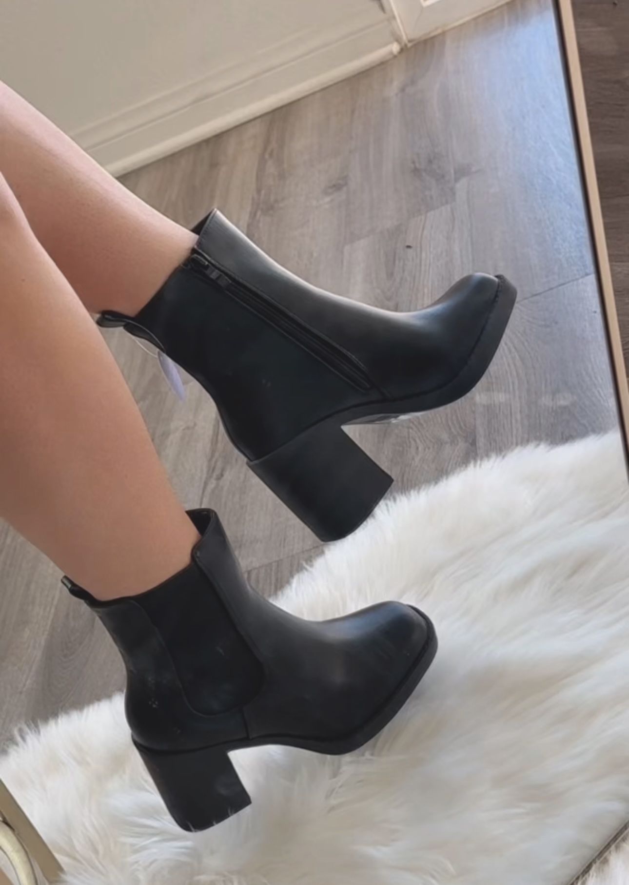 Black ankle boots with block heel botas negras sizes 9 & 10