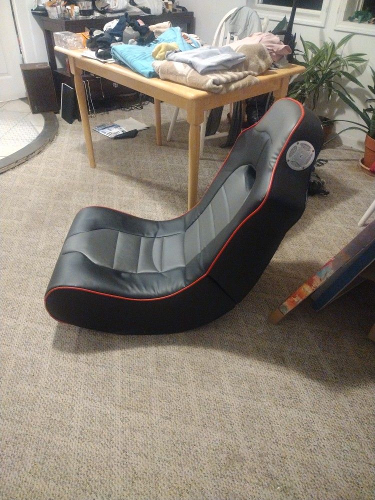 Ace Bayou Corp Gaming Chair.