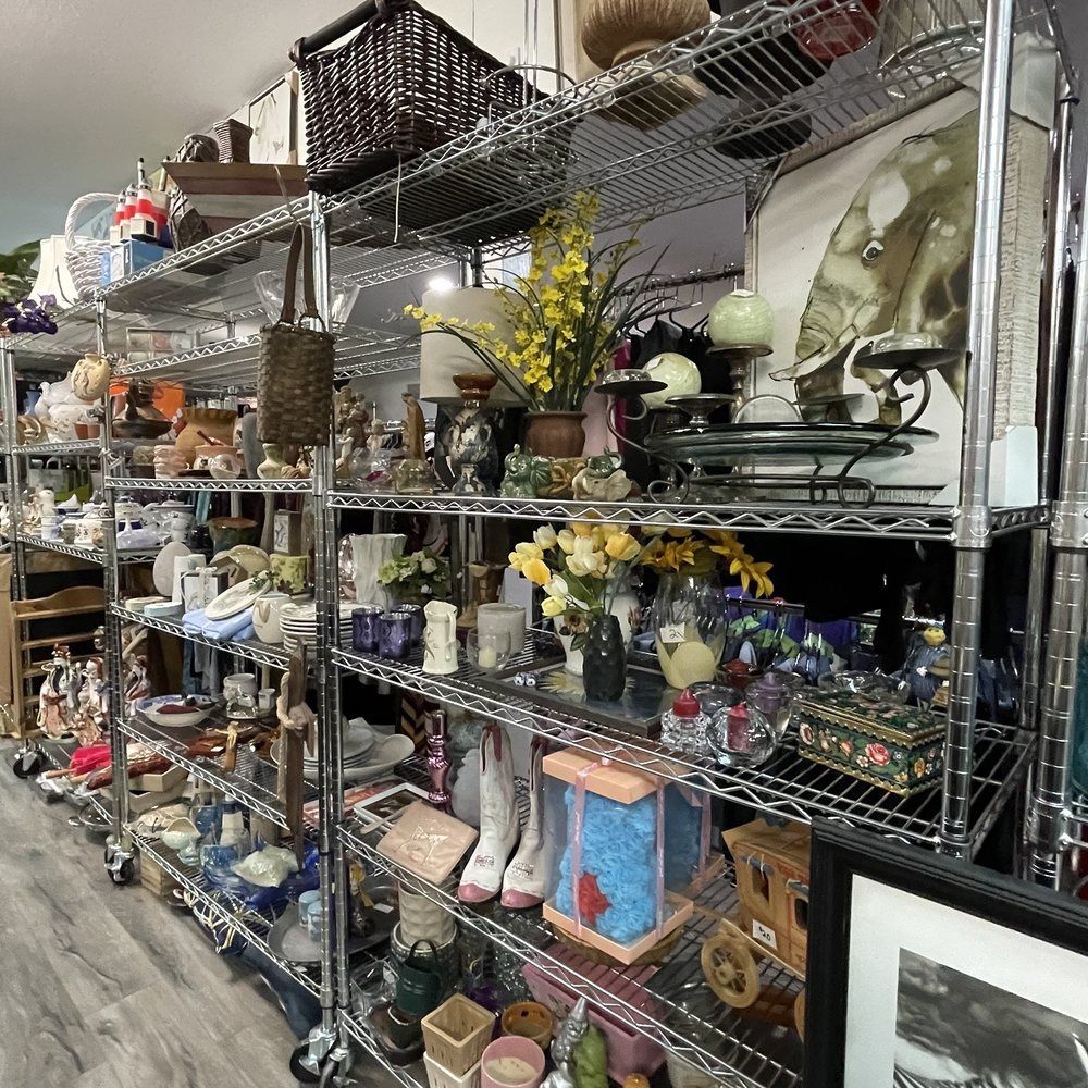 Home Office Decor Stage Realtor Sale Plants Glass Ceramic Art Indoor Outdoor Toys Kids Cars Shelf’s