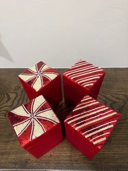 Christmas keepsake boxes