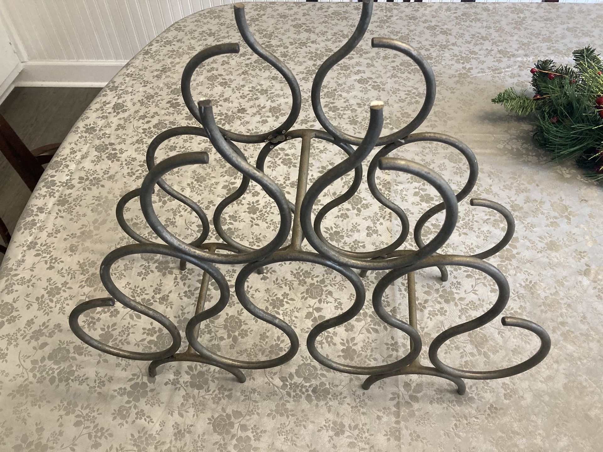 10 Bottle Steel Wine Rack