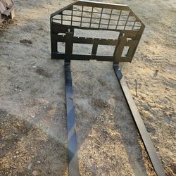 Skid Steer Fork Attachment 5' Forks