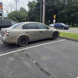 Nissan Altima 2.5 