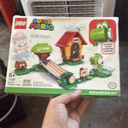 LEGO Super Mario Mario's House & Yoshi Expansion Set 71367 205 pcs