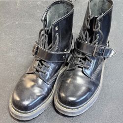 Dr. Martens 1460 Black Boot