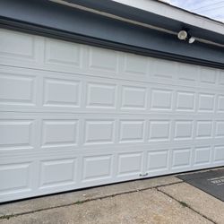 ✅Puerta de Garage/Garage Door 16x7 —-$989