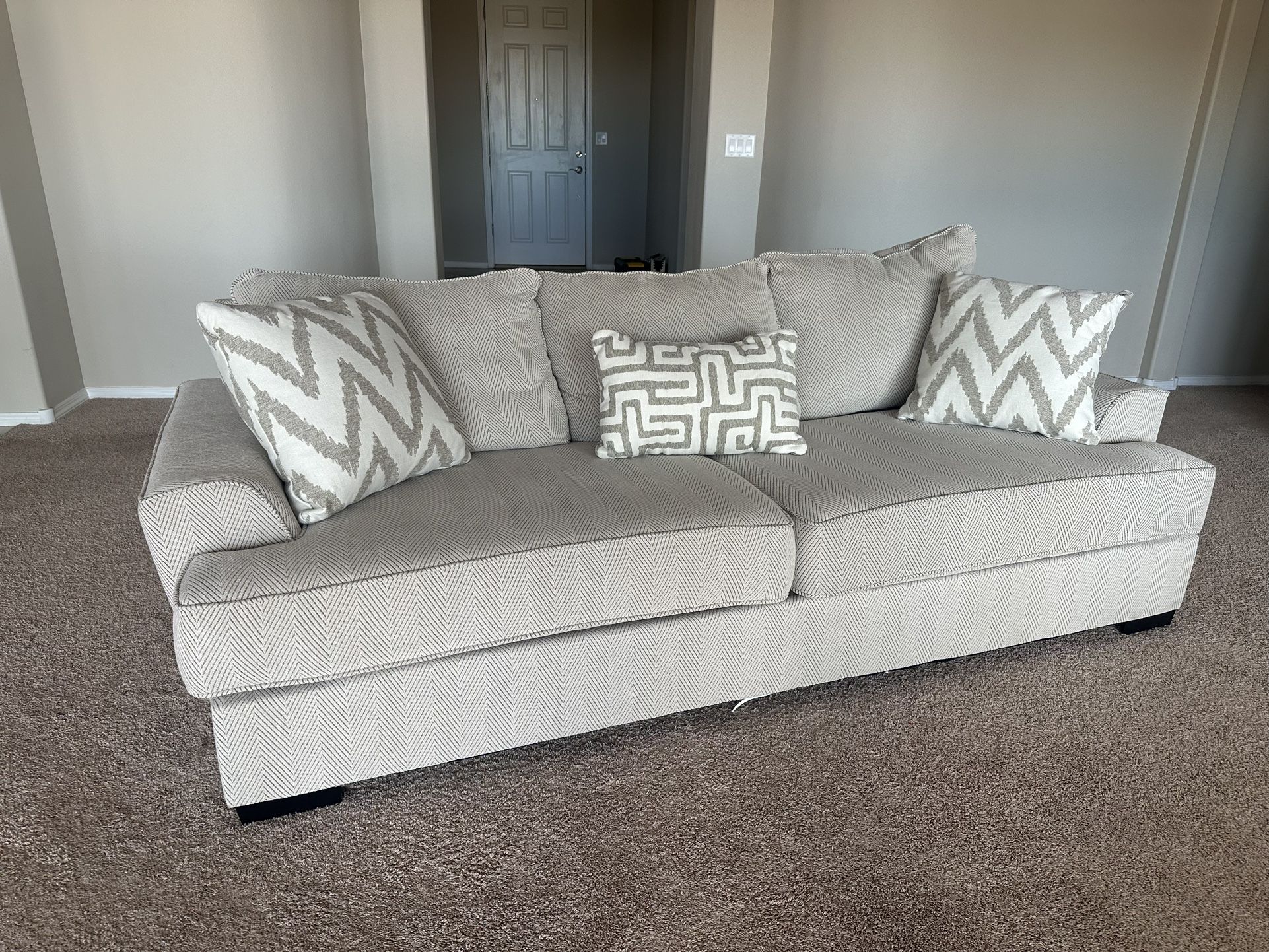 Gorgeous Oatmeal Sofa